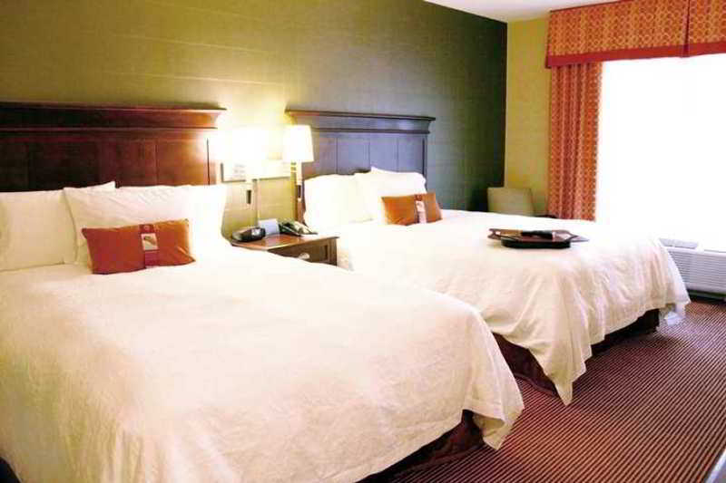 Hampton Inn Baltimore-Downtown-Convention Center Room photo